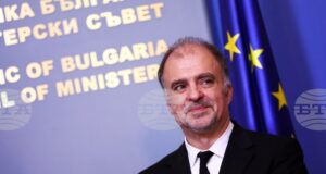 Разпоредил съм проверка по темата с Иво Аръков и очаквам нейния резултат, каза служебният министър на културата Найден Тодоров