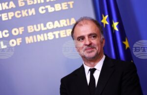 Разпоредил съм проверка по темата с Иво Аръков и очаквам нейния резултат, каза служебният министър на културата Найден Тодоров