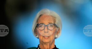 Рисковете от войната в Иран не се дооценяват, предупреди Лагард