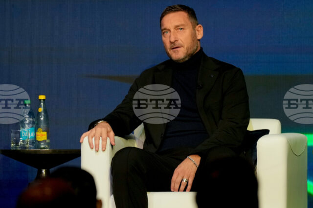 Рома продължава преговорите за завръщането на Франческо Тоти