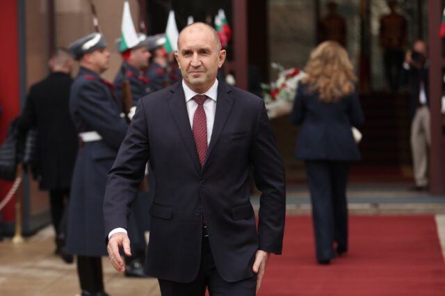 Румен Радев