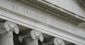 САЩ издадоха нов общ лиценз, позволяващ продажбата на руски суров петрол и нефтопродукти, натоварени на кораби, до 11 април