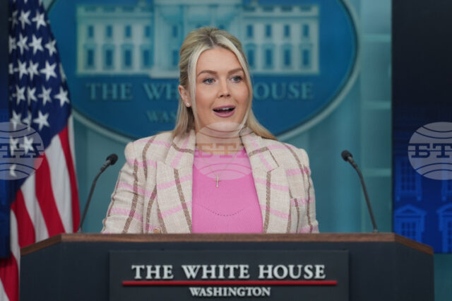 САЩ няма да се "зарадват", ако Русия предоставя разузнавателни данни на Иран, заяви Белият дом