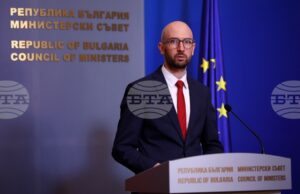 Служебният министър на финансите Георги Клисурски ще участва в редовните заседания на Еврогрупата и ЕКОФИН Служебният министър на финансите Георги Клисурски ще участва в редовните заседания на Еврогрупата и ЕКОФИН