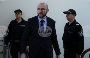 Служебният правосъден министър ще обжалва отказа на Прокурорската колегия на ВСС да определи нов изпълняващ функциите на главен прокурор