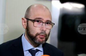 Според служебния правосъден министър прокуратурата избирателно вади информация по разследването за „Осемте джуджета“