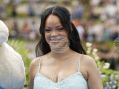 Стрелба срещу дома на Риана в Бевърли Хилс, няма пострадали