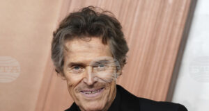 Театърът създава усещане за чудо, казва Уилям Дефо в посланието си за Световния ден на театъра