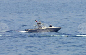 Техеран отхвърли твърденията за пълна блокада на Ормузкия проток