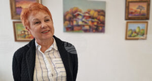 Тоска Запрянова представя нова изложба в Хасково с фокус върху 3D живописта и с усещане за мисията на изкуството в малкия град