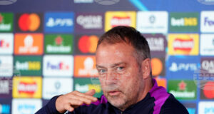 Треньорът на Барселона Ханзи Флик призна, че английското първенство е най-силното в света