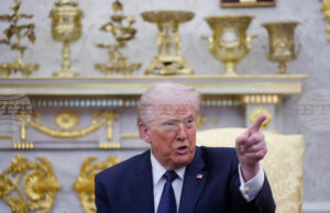 Тръмп каза, че САЩ ще прекъснат всякаква търговия с Испания