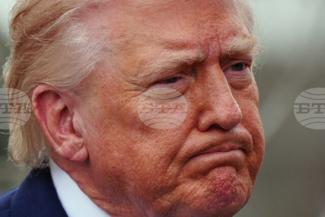 Тръмп каза, че ще разположи агенти на Имиграционната и митническа Тръмп каза, че ще разположи агенти на Имиграционната и митническа служба на САЩ (ICE) по летищата заради финансовата криза