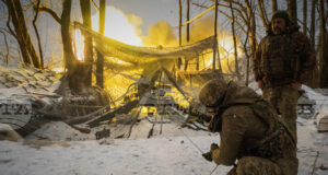 Украйна е нанесла удар по нефтозавод в руската Саратовска област, съобщи Укринформ