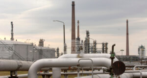 ОБНОВЕНА Унгария изпрати в Украйна мисия за установяване на фактите около петролопровода „Дружба“, според Киев тя няма официален статут