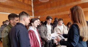 Университети презентират обучението си пред гимназисти на изложение в Монтана