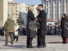 Фон дер Лайен и Зеленски обсъдиха тръбопровода „Дружба“, който е в центъра на спора с Унгария и Словакия, съобщи Европейската комисия