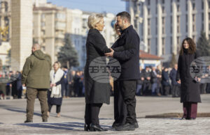 Фон дер Лайен и Зеленски обсъдиха тръбопровода „Дружба“, който е в центъра на спора с Унгария и Словакия, съобщи Европейската комисия