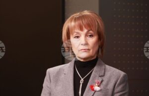 На снимката: говорителят на ЦИК Росица Матева