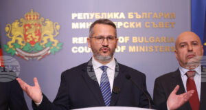 Целта ни е да върнем контрола на държавата в сектора на земеделието и храните, заяви служебният земеделски министър Христанов