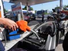 Цените на петрола отчетоха рязък скок след съобщения за ирански удари върху енергийна инфраструктура в Персийския залив