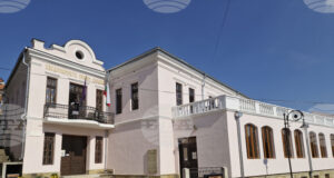 Четвърти областен конкурс „Уникално облекло за книга“ организира библиотеката при читалище „Надежда“ във Велико Търново