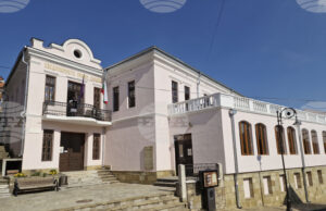 Четвърти областен конкурс „Уникално облекло за книга“ организира библиотеката при читалище „Надежда“ във Велико Търново