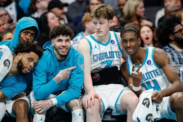 Шарлът спря серията от 7 поредни победи на Ню Йорк в НБА