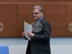 Кметовете да бъдат по-активни по отношение на проблема с нерегламентираните отпадъци, призова служебният министър на екологията Юлиян Попов