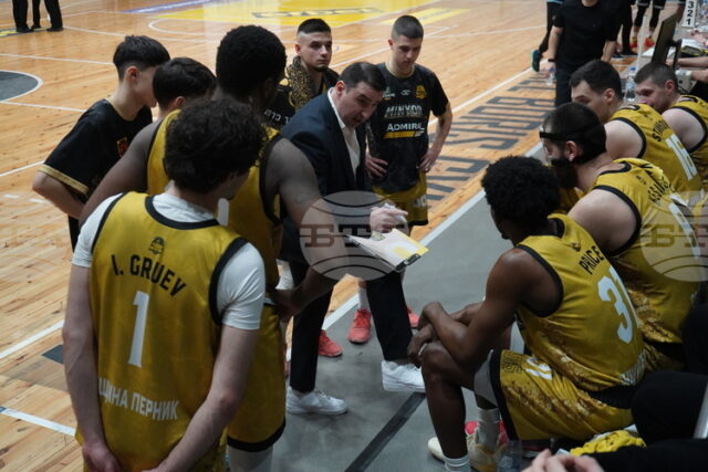 „Надявам се, че тази победа няма да ни отнеме трима „Надявам се, че тази победа няма да ни отнеме трима от играчите“, коментира наставникът на Миньор 2015 Ивица Вукотич след мача с Локомотив Пловдив