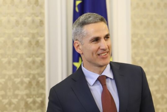 Андрей Гюров