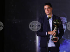 „Ще бъде ожесточена битка за титлата - Левски има класа, а ние не се предаваме", обясни най-добрият чужденец в българското първенство Петър Станич