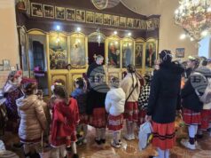 В добричкия квартал “Рилци” направиха възстановка на обичая лазаруване В добричкия квартал “Рилци” направиха възстановка на обичая лазаруване