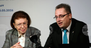 Важно е Гърция и България да засилят своите културни връзки, каза гръцкият министър на културата Лина Мендони