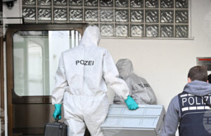 Германските власти заявиха, че по първоначални данни откритият край Хамбург флакон с надпис "Полоний 210" не съдържа отровни вещества