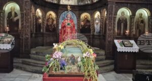 Да възхваляваме Божия син не само молитвено, а и с нашите добри дела, призова на Цветница в Търговище отец Славчо Проданов