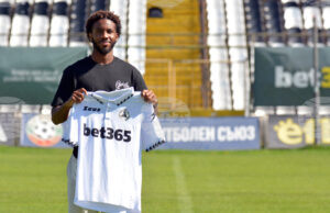 Жордан Варела отпадна от групата на Славия за гостуването на Черно море