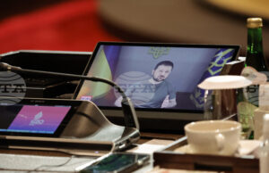 Зеленски: Русия засилва ударите си във „великденска ескалация“