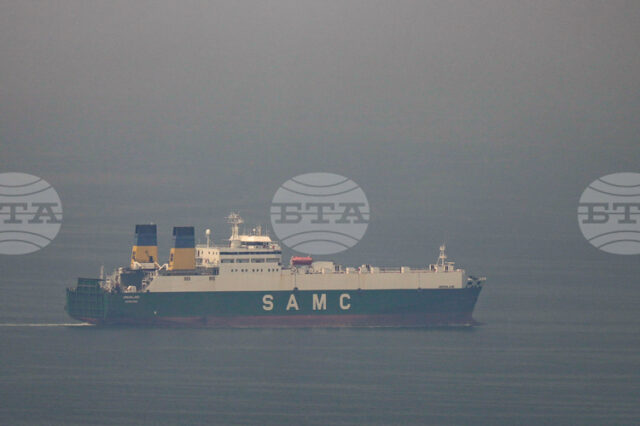 Иран: Ормузкият проток няма да бъде отворен без компенсация