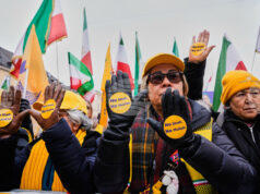 Иран екзекутира двама мъже, свързани с дисидентска опозиционна групировка, съобщиха местните власти