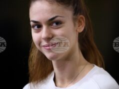 Лидия Енчева даде аванс на женския национален отбор на България по тенис в мача срещу Република Северна Македония от турнира "Били Джийн Кинг Къп" Лидия Енчева даде аванс на женския национален отбор на България по тенис в мача срещу Република Северна Македония от турнира "Били Джийн Кинг Къп"