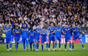 Лийдс и Илия Груев продължават на полуфиналите в турнира за купата на Футболната асоциация в Англия