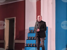 Над 100 млади изпълнители участват в националния конкурс "Звездици за Лора" в Свищов