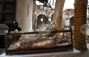 ОБЗОР
                                                                                                Италианската столица на културата Л'Акуила си спомня за жертвите на катастрофалното земетресение от 2009 година