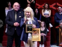 ОБНОВЕНА Театър „София“ и Малък градски театър „Зад канала” са фаворитите на „Златен кукерикон“ тази година