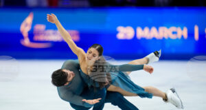 Олимпийските, световни и европейски шампиони при танцовите двойки Лоранс Фурние Бодри и Гийом Сизерон са фигуристи номер 1 на сезона