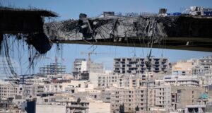 Преговорите за сключването на споразумение за прекратяване на огъня между САЩ и Иран са в застой, пише в. "Уолстрийт Джърнъл"