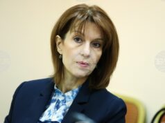 Предприели сме по-строги мерки и няма да допускаме смени в секционните комисии без законово основание, заяви председателят на ЦИК Камелия Нейкова