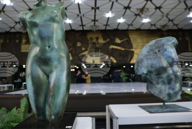 Пролетното издание на „Салон на изкуствата“ в НДК открива програмата Пролетното издание на „Салон на изкуствата“ в НДК открива програмата си днес