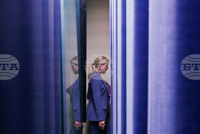 Ройтерс: Тръмп обмисля по-мащабна промяна в кабинета на фона на нарастващия натиск относно войната с Иран